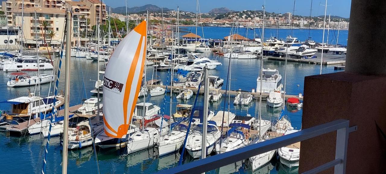 Boutique Apartment Hirondelle Port Fréjus מראה חיצוני תמונה