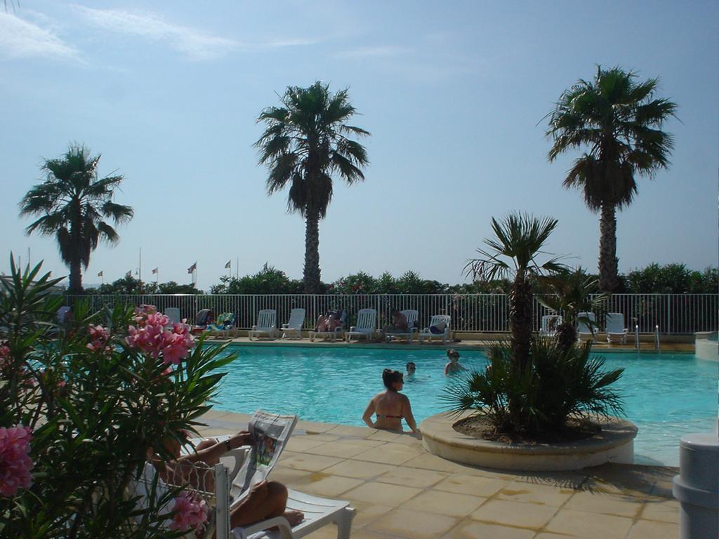Boutique Apartment Hirondelle Port Fréjus מראה חיצוני תמונה